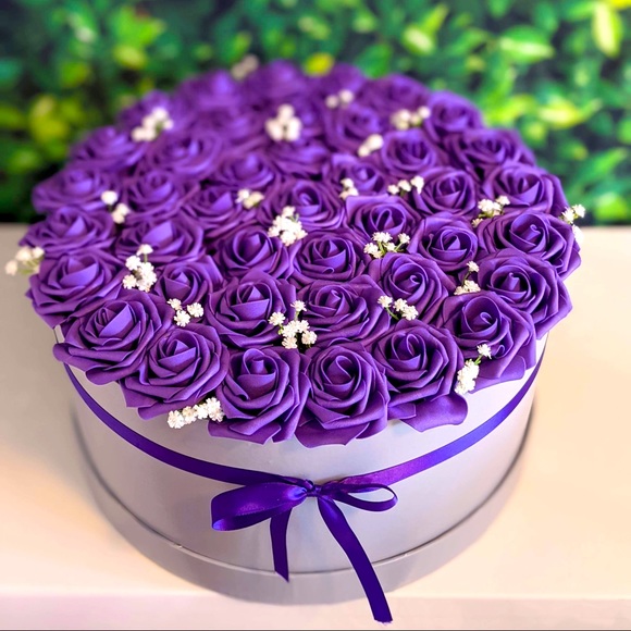 🇨🇦 Meet your Posher, Bella from  🇨🇦 - Picture 1 of 3